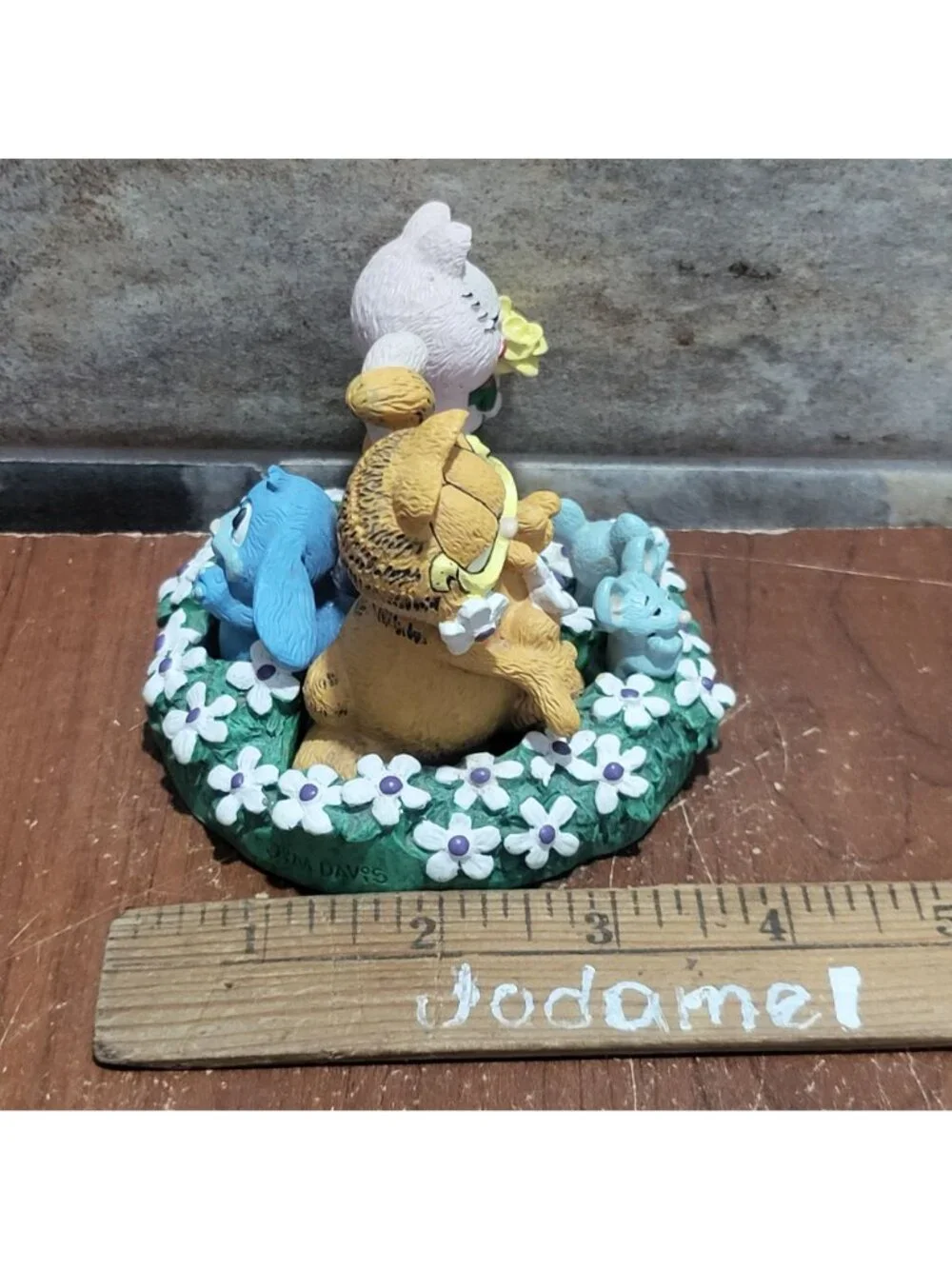 Danbury Mint Love in Bloom Garfield and Arlene Figurine 1993